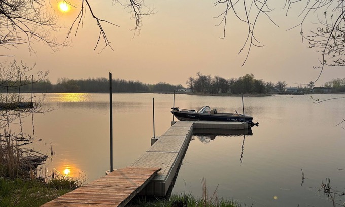 Baudette Cabina | Waterfront Cabin on Bostic Bay