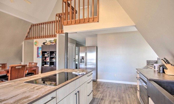 Chapin Cabaña | Waterfront Chapin Home w/ Private Dock!