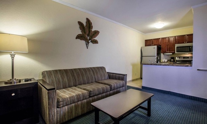 Rocky Point Condominio | Waterfront Condo Sleeps 4 in Tampa
