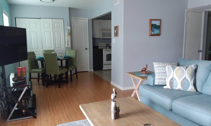Coquina Key Condominio | Condominio frente al mar, disfrute de su café matutino mientras observa a los delfines.