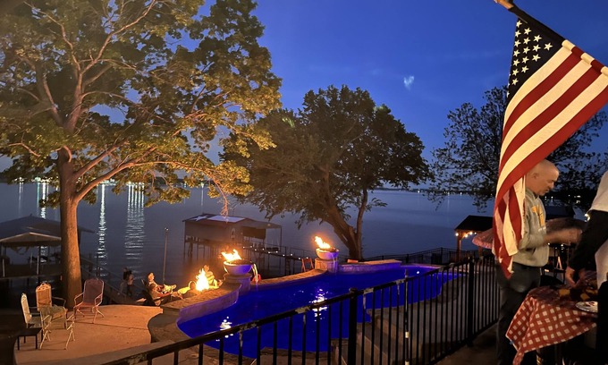 Azle Casa | Waterfront Escape on Eagle Mountain Lake