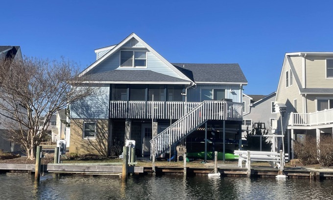 Fenwick Island Casa | Waterfront Beach House in Fenwick, 3 Decks, Linens, Dock, Bikes, Kayaks, SUPs