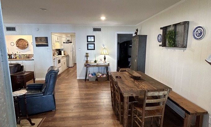 Ferriday Casa | Waterfront get away retreat! Plenty of fishing opportunities