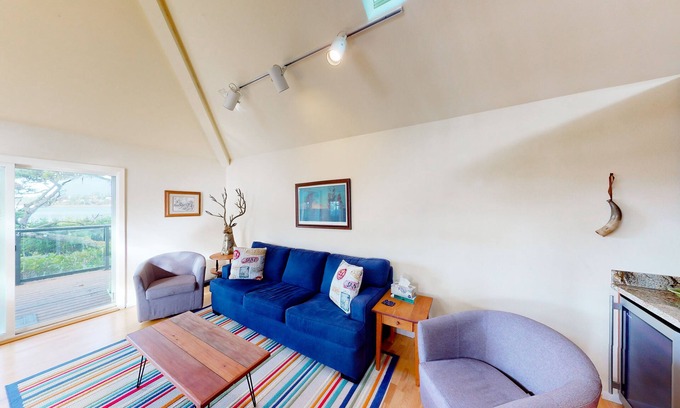 Lincoln City Casa | Waterfront home with hot tub, balconies, grill, & woodstove - dog-friendly