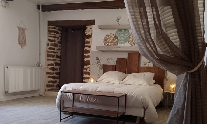 Apremont Casa | Waterfront house