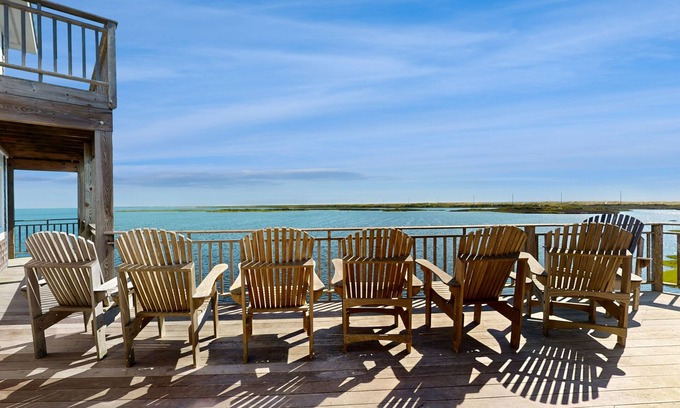Buxton Casa | Waterfront house with private hot tub, pool, ocean view, & AC - walk to dining