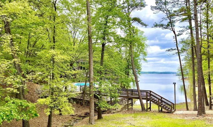 Mount Ida Condominio | Waterfront, Lake-View Condominium en Ouachita en Mountain Harbor