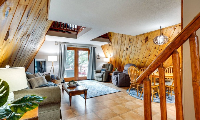 Hamlin County Cabaña | Waterfront Lake Poinsett Cottage w/ Private Beach!