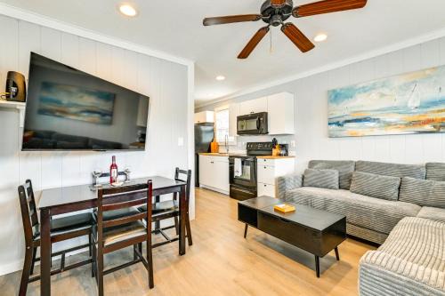 Sherrills Ford Casa | Waterfront Living and Resort Perks! Lake Norman Stay