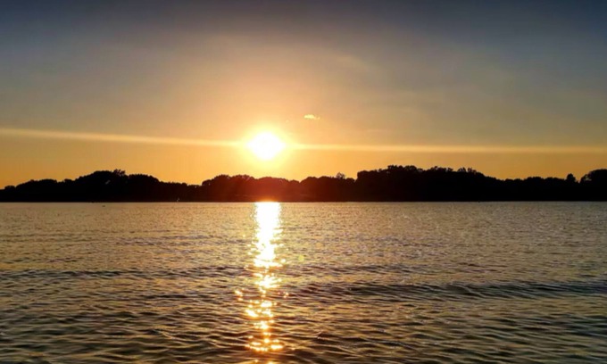Wills Point Casa | Waterfront Mobile Home w Private Dock on Lake Tawakoni