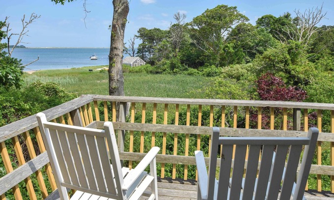 South Orleans Casa | Waterfront on Pleasant Bay!