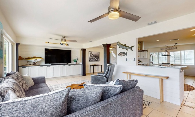 Port Charlotte Casa | Incredible, snowbird-friendly oasis with private pool, dock, & waterfront views