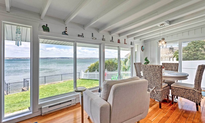 Portsmouth Cabaña | ¡NUEVO! Frente al mar Portsmouth Cottage-Mins a Newport