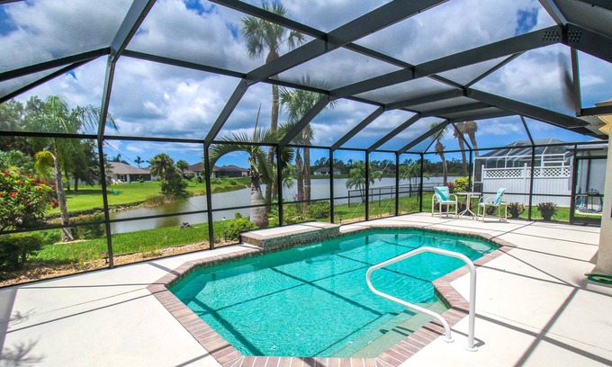 Rotonda Heights Casa | Waterfront, Private Pool, Royal Oasis
