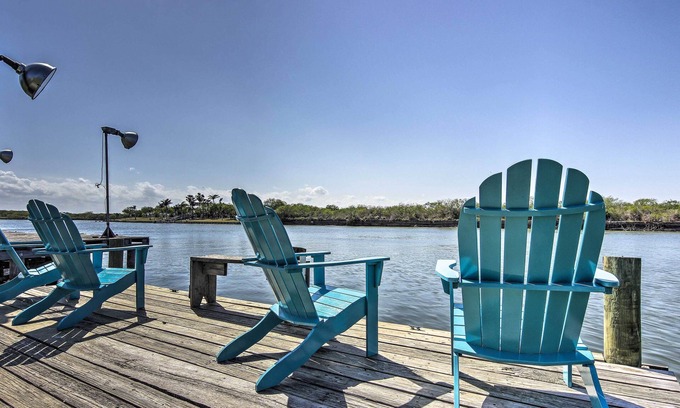 Arroyo City Apartamento | 'Soleil Suite' Studio w / Grill & Arroyo River Pier!