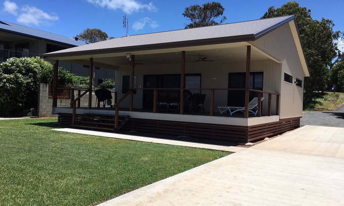 Brisbane Waterfront Casa | Waterfront Russ Vegas