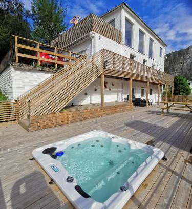 Torsken Apartamento | Waterfront Senja