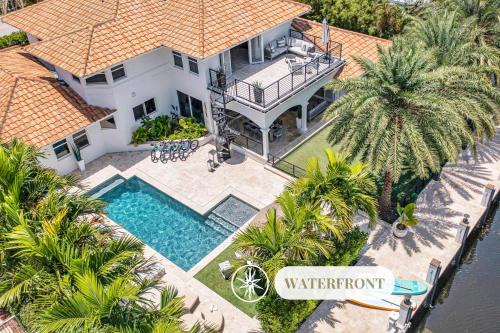 Seven Isles Casa | Waterfront Villa Beach Proximity Venice of America Coastal Extravagance Palm Key VlLLAS