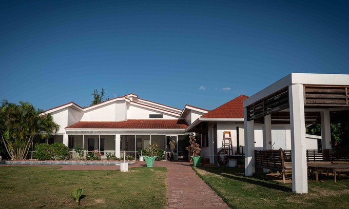 Belmont Casa | Villa frente al mar con piscina en la costa sur de Jamaica