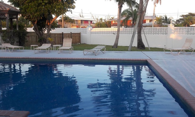 Bahamas Terrace Casa | Waters Edge Condo With Boat Slip