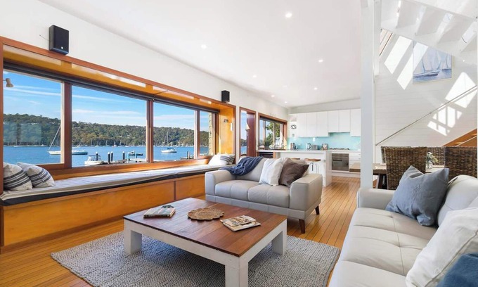 Scotland Island Casa | No.1 Scotland Island Retreat|Private Waterfront