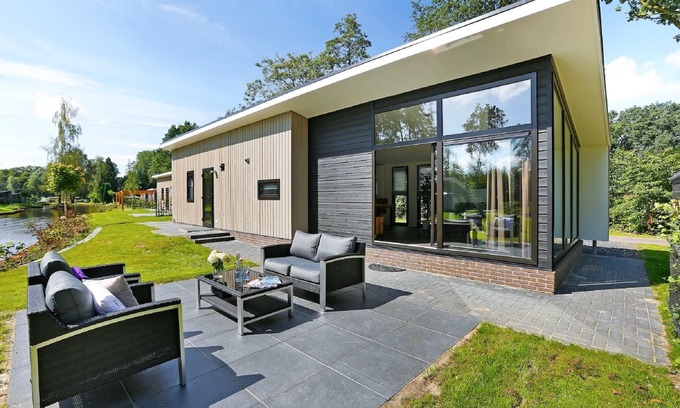 Lochem Chalet De Esquí | Chalet con puertas correderas cerca de Lochem