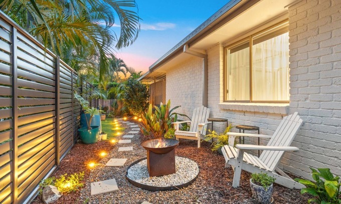 Pottsville Casa | Waterside Retreat Pottsville - Pet Friendly