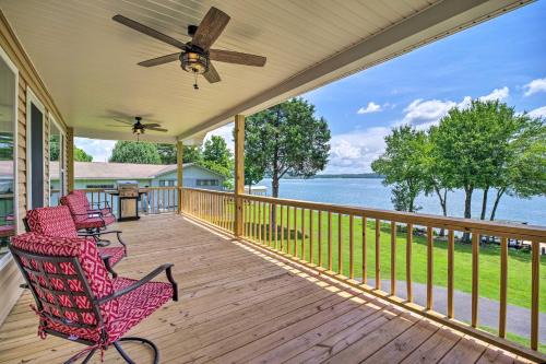 Spring City Casa | Watts Bar Lake Escape Private Boat Dock and Ramp!