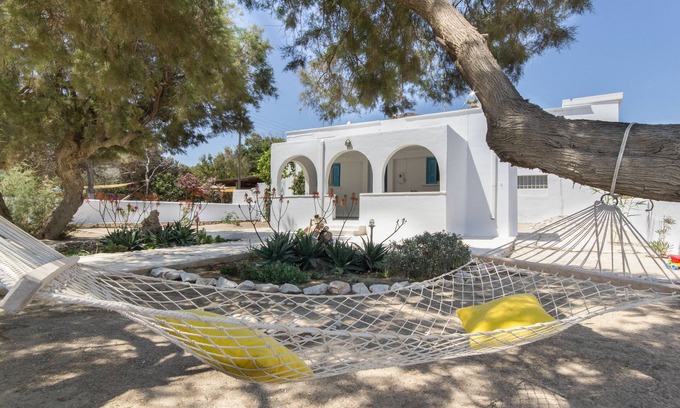 Piso Livadi Casa | Wave Lullaby, Peaceful Beachfront Retreat in Paros