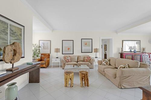 Nassau Apartamento | Wave Song - Stunning apartment on beach with pool