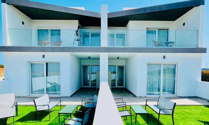 Vila do Bispo Casa | Wayra Lodge [Kanchay] "Live a different sunset every day"