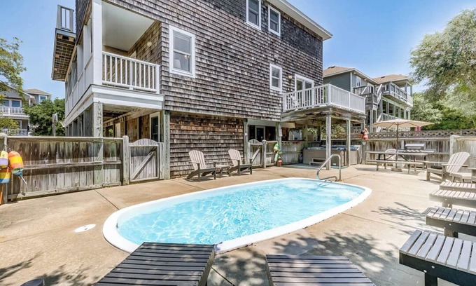 Ocean Sands Casa | We Are Beachin | 580 ft to the beach | Private Pool, Hot Tub, Dog Friendly, and Community Pool