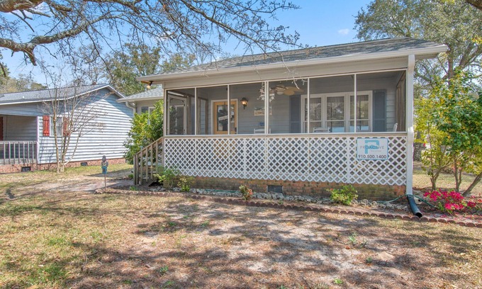 Tranquil Harbour Casa | "Weaver's Inn-Let" 2 Bedroom 1.5 Bath Home in the Woodlands