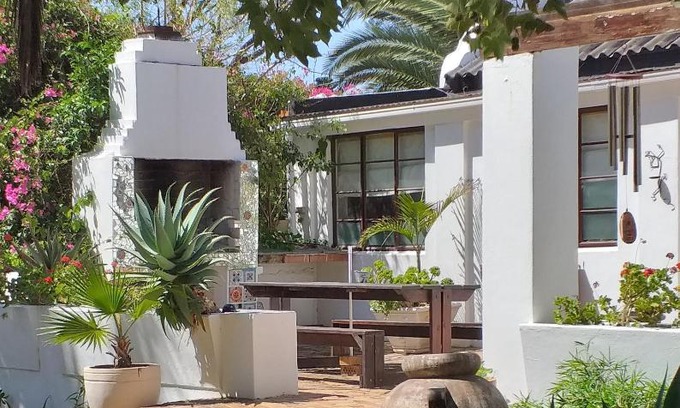 Helderberg Rural Casa | Weavers' Cottage