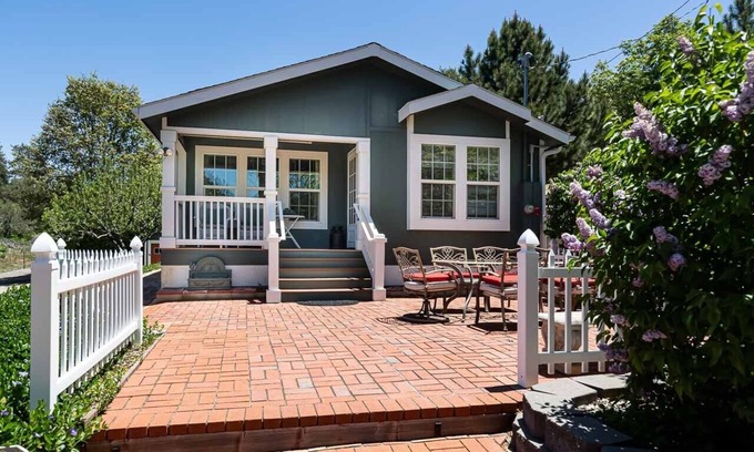 Julian Cabina | Weber's Woods Cabin- Summer special. Everything for a fun mountain getaway