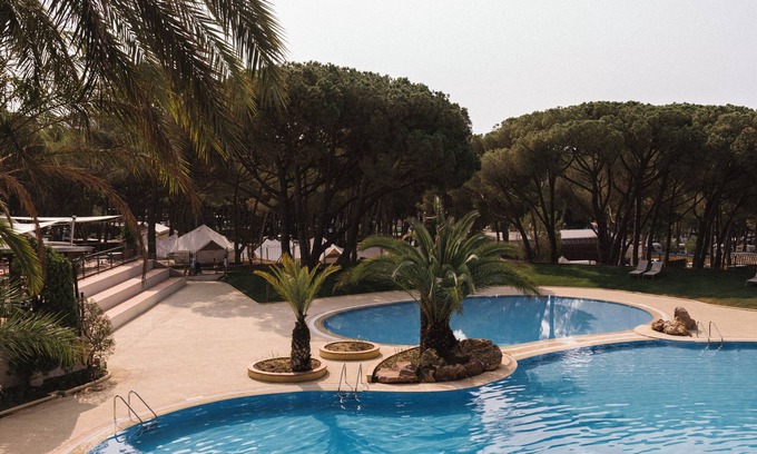 L'Escala Alquiler De RV | Wecamp Cala Montgó