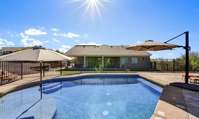 Desert View Casa | Phoenix / scottsdale Resort Style Executive Home en 1. 25 acres del desierto de Sonora