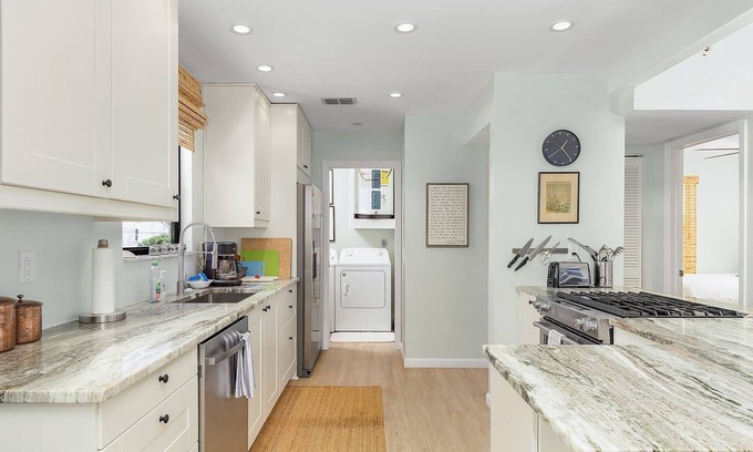Bokeelia Casa | Weekly Rental in Bokeelia! Captain's Cove Community!