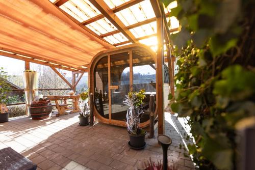 Welten Apartamento | Weingarten & Appartement Auszeit with private Spa