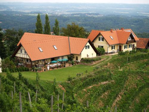 Kitzeck im Sausal Cama Y Desayuno | Weingut Albert, Familie Cramer