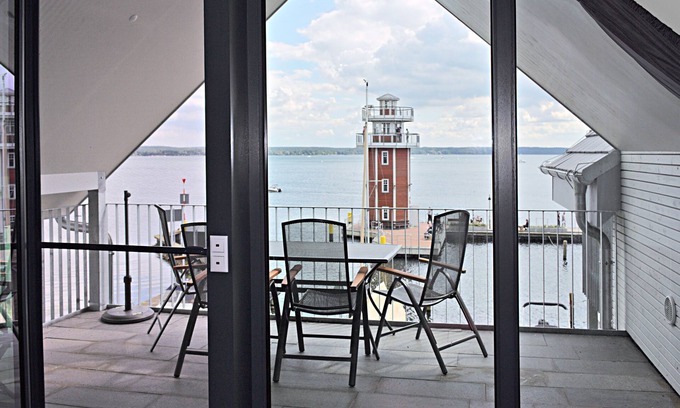Plau am See Apartamento | Weisses Haus Plau - apartamento con vista al lago - ESTUDIO