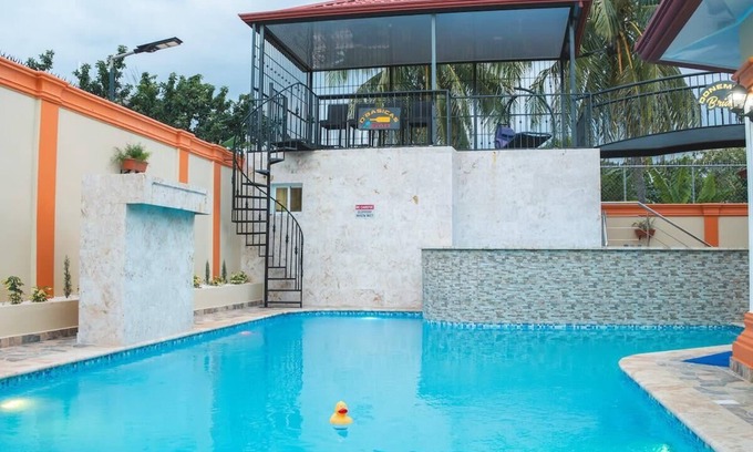 Santiago de los Caballeros Casa | Welcome to Villa D’Mirella!