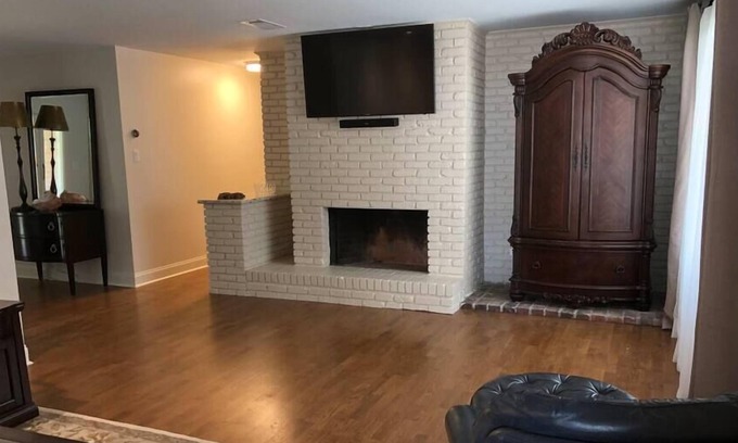 Mid City South Casa | Welcome Home Sheffield