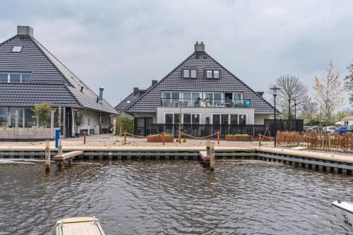 Offingawier Apartamento | Welcome in - Appartement - Paviljoenwei 4 - Sneek 'Havenzicht'