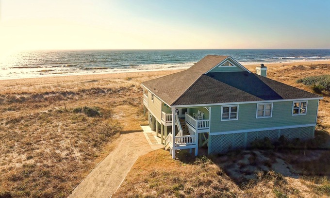 South Beach Casa | Welcome to Atlantic Bliss on Bald Head Island’s South Beach. Ocean Front!