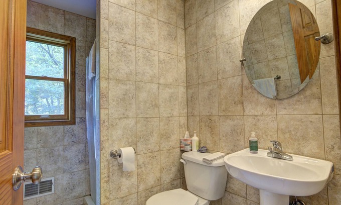 Lackawaxen Chalet De Esquí | Welcome to beautiful Masthope Mountain Community in the Poconos!