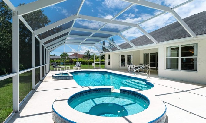 Pine Valley Casa | Welcome to Boca Grande! Private Luxury Home With Pool, Close to Golf & Beach!