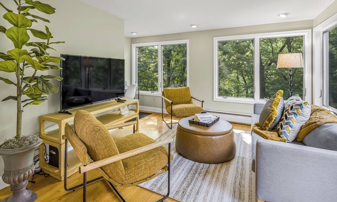New Hope Casa | Welcome to Cabin Chic @NewHopePA