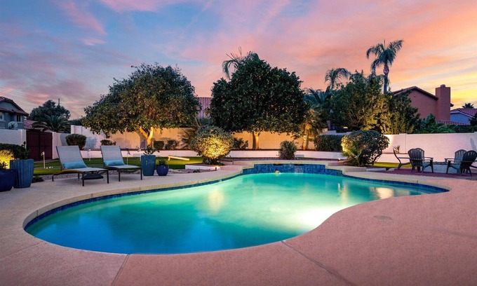 Paradise Park Vista Casa | Welcome to Cactus Relactus! A Desert Paradise!Golf, Spring Training, Heated pool