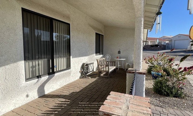 Lake Havasu City Casa | Welcome to Casa Necoechea Pool House!